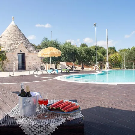 Luxury Trulli Ericla With A Pool 푸티냐노
